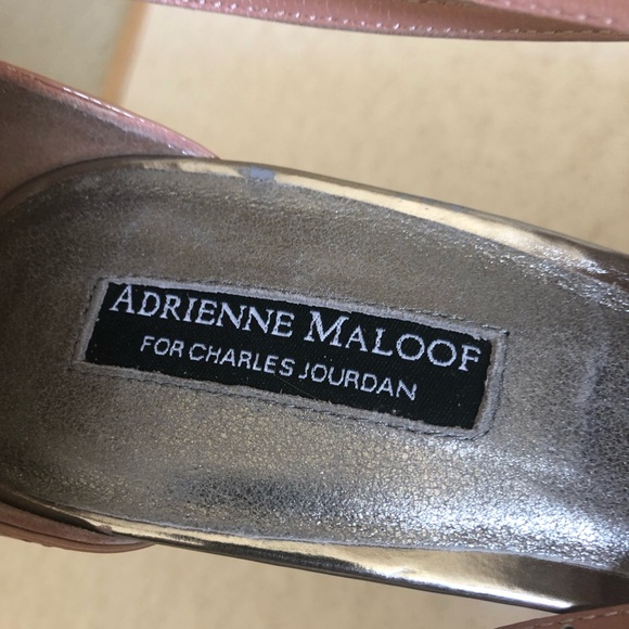 Adrienne Maloof Tan Patent and Suede Platform Pumps Size 8.5 - Picture 3 of 7